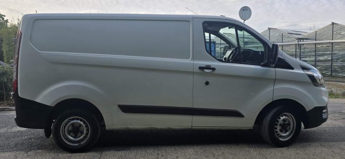 Ford Transit Custom - Image 4