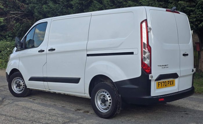 Ford Transit Custom - Image 8