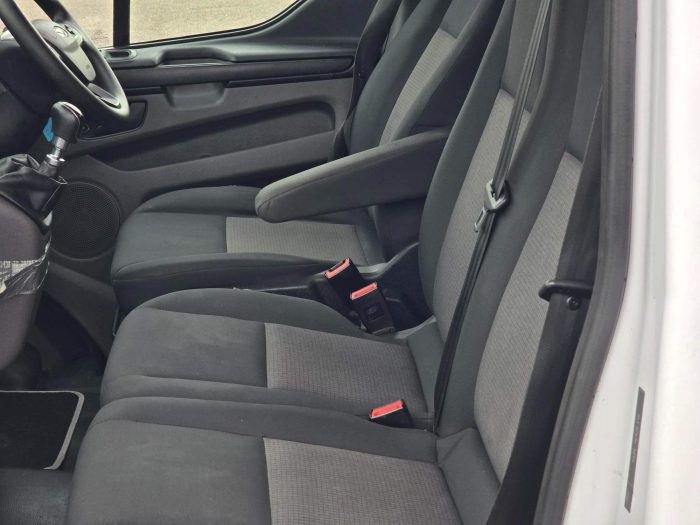 Ford Transit Custom - Image 20