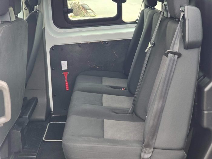 Ford Transit Custom - Image 11