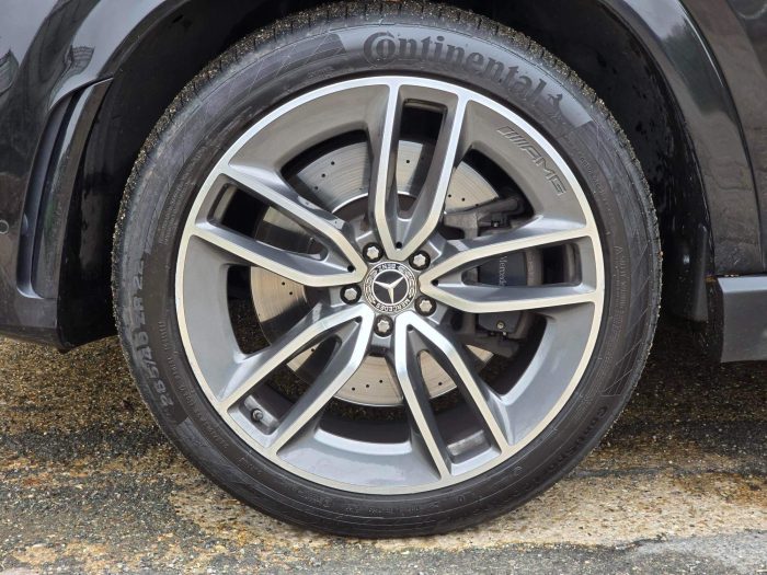 Mercedes-Benz GLE - Image 11