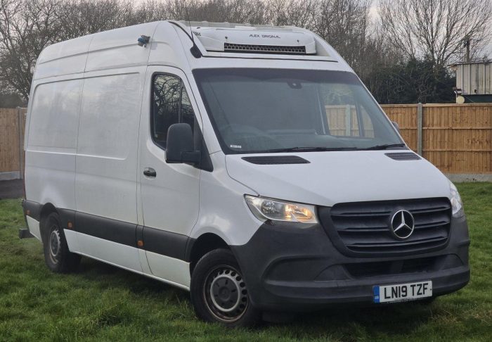 Mercedes-Benz Sprinter