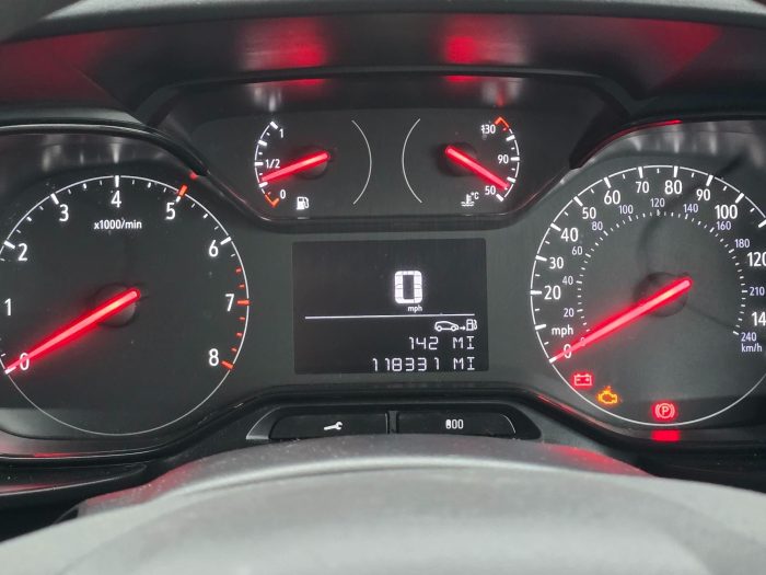 Vauxhall Combo - Image 14