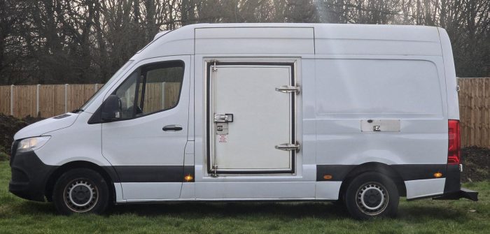 Mercedes-Benz Sprinter - Image 4
