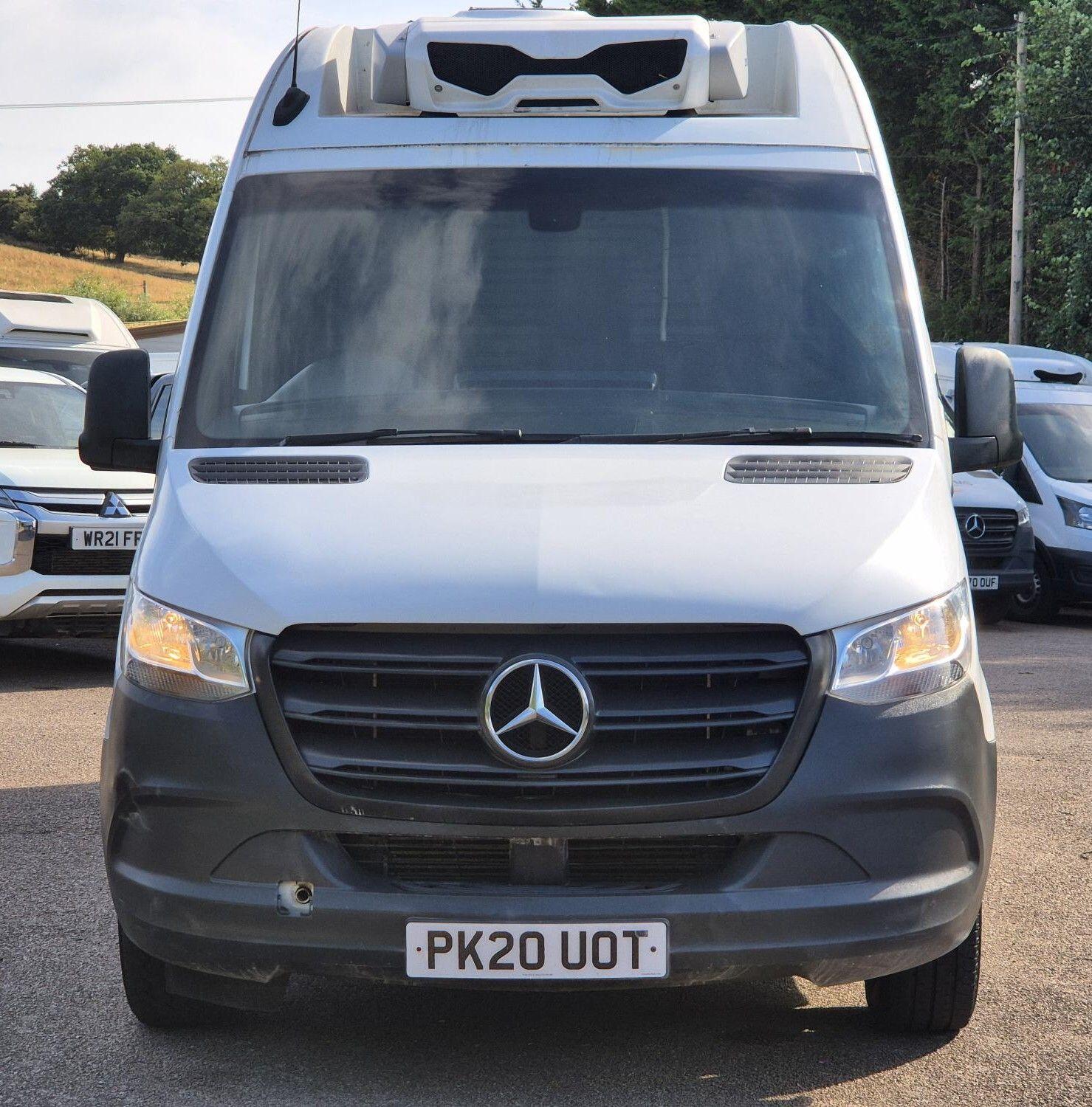 Mercedes-Benz Sprinter - Image 2