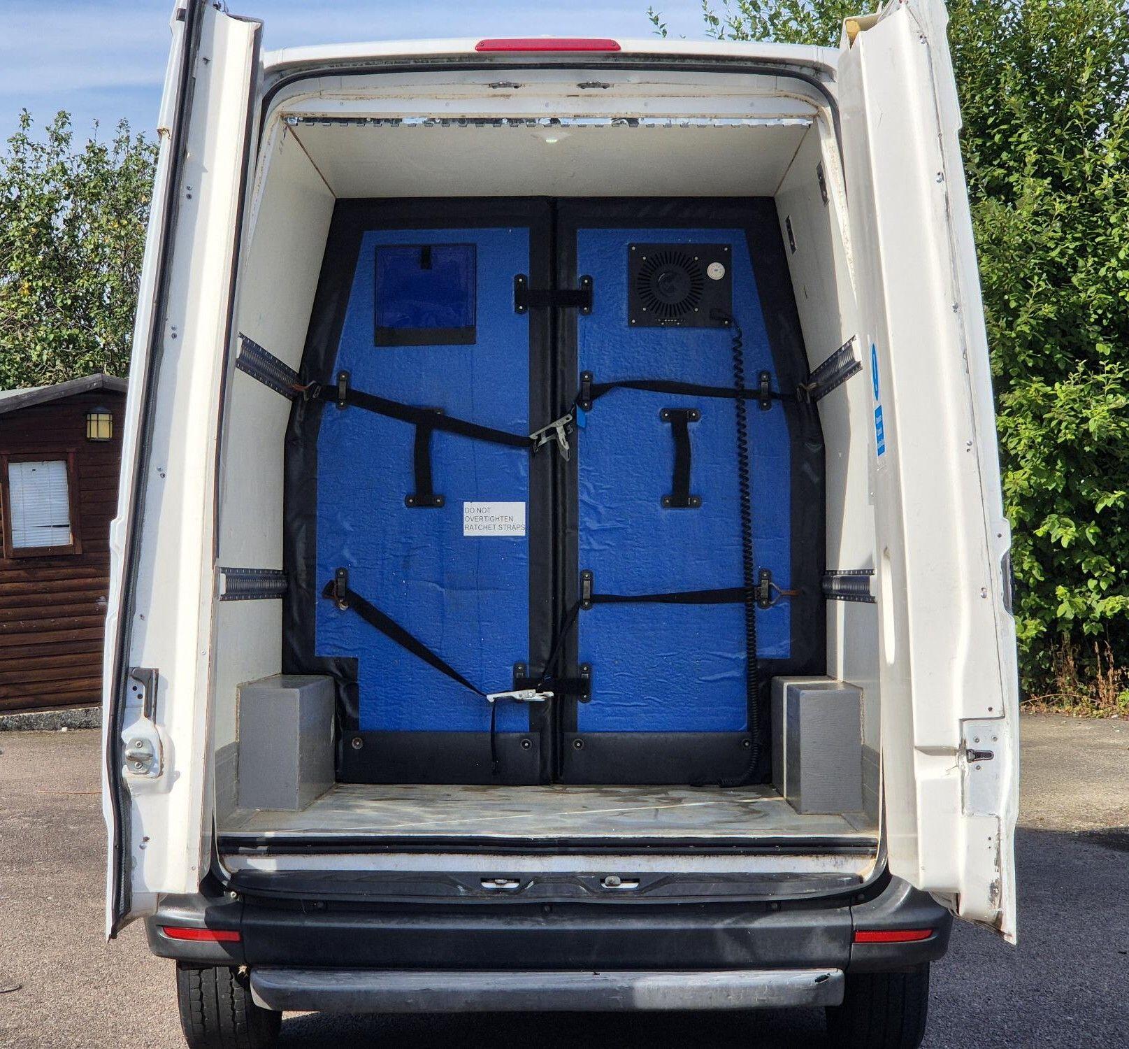 Mercedes-Benz Sprinter - Image 5