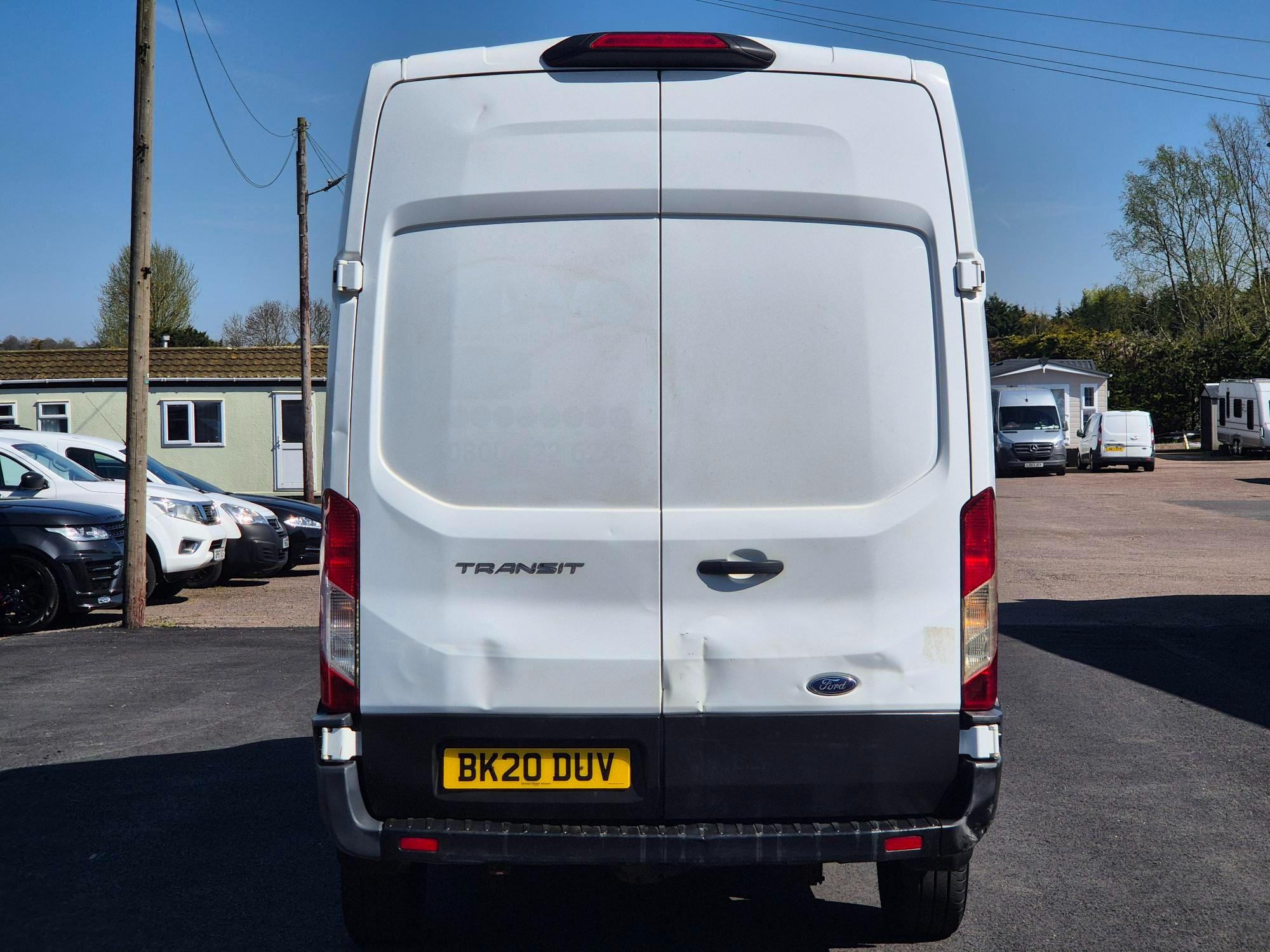 Ford Transit - Image 5