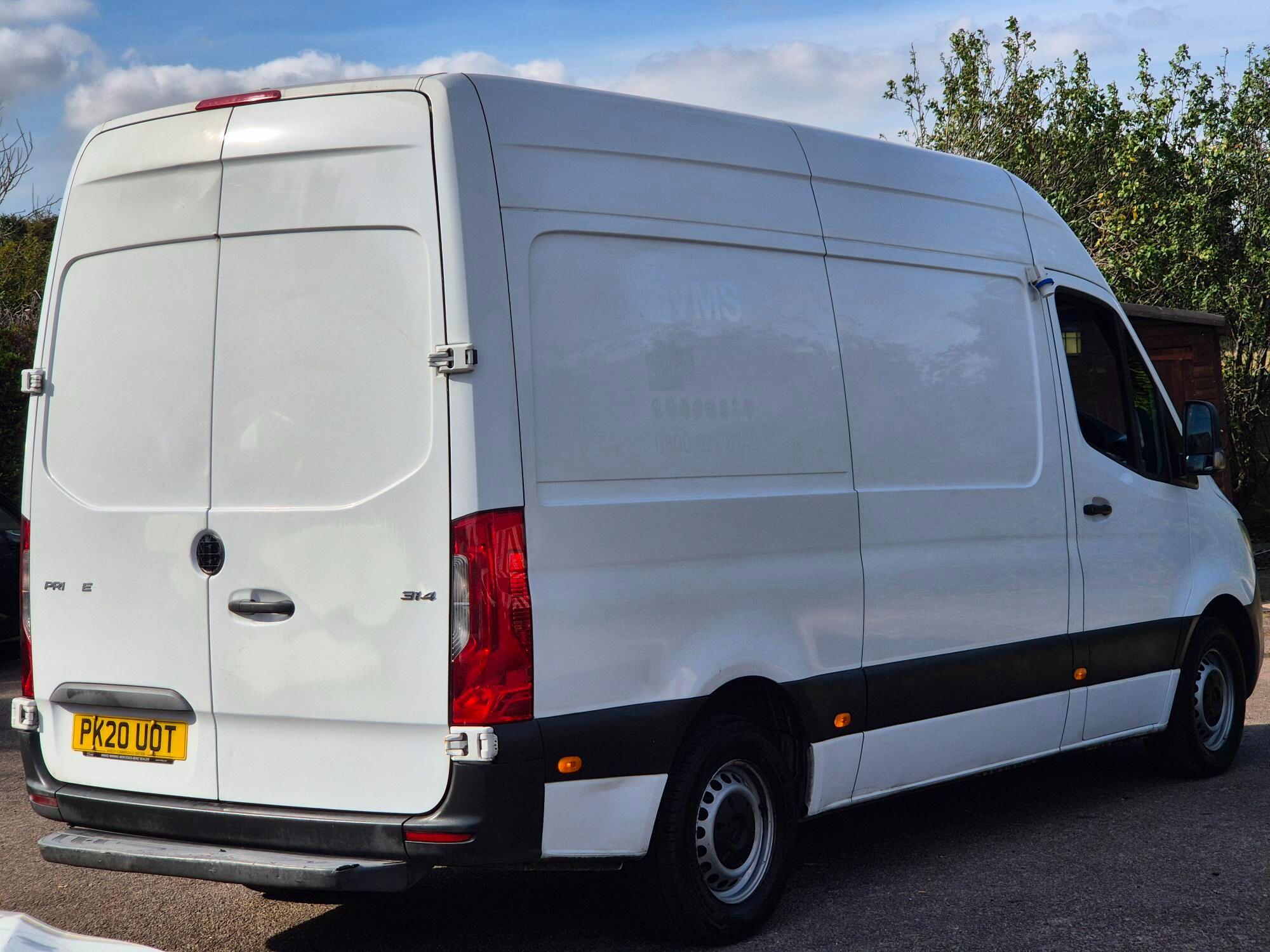 Mercedes-Benz Sprinter - Image 8
