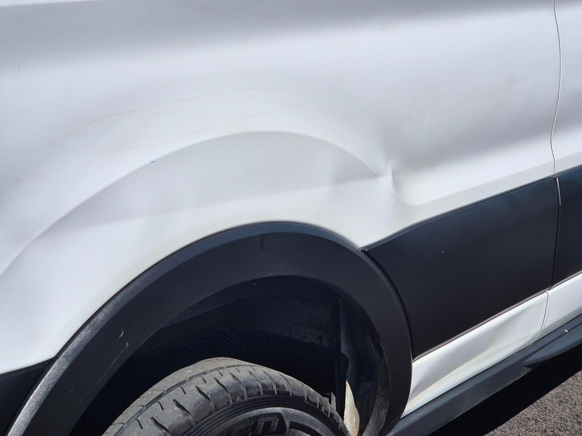 Ford Transit - Image 20