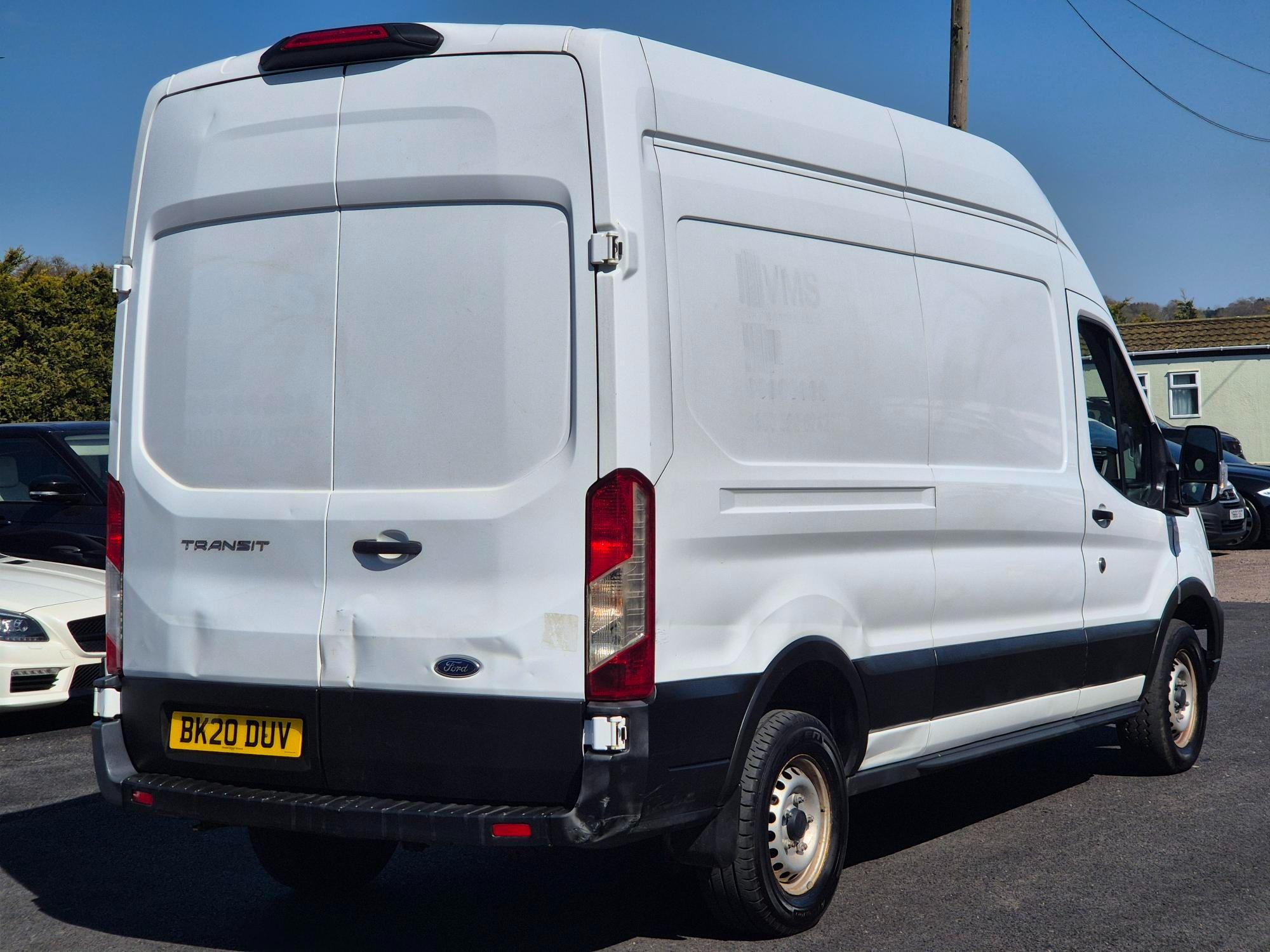 Ford Transit - Image 6