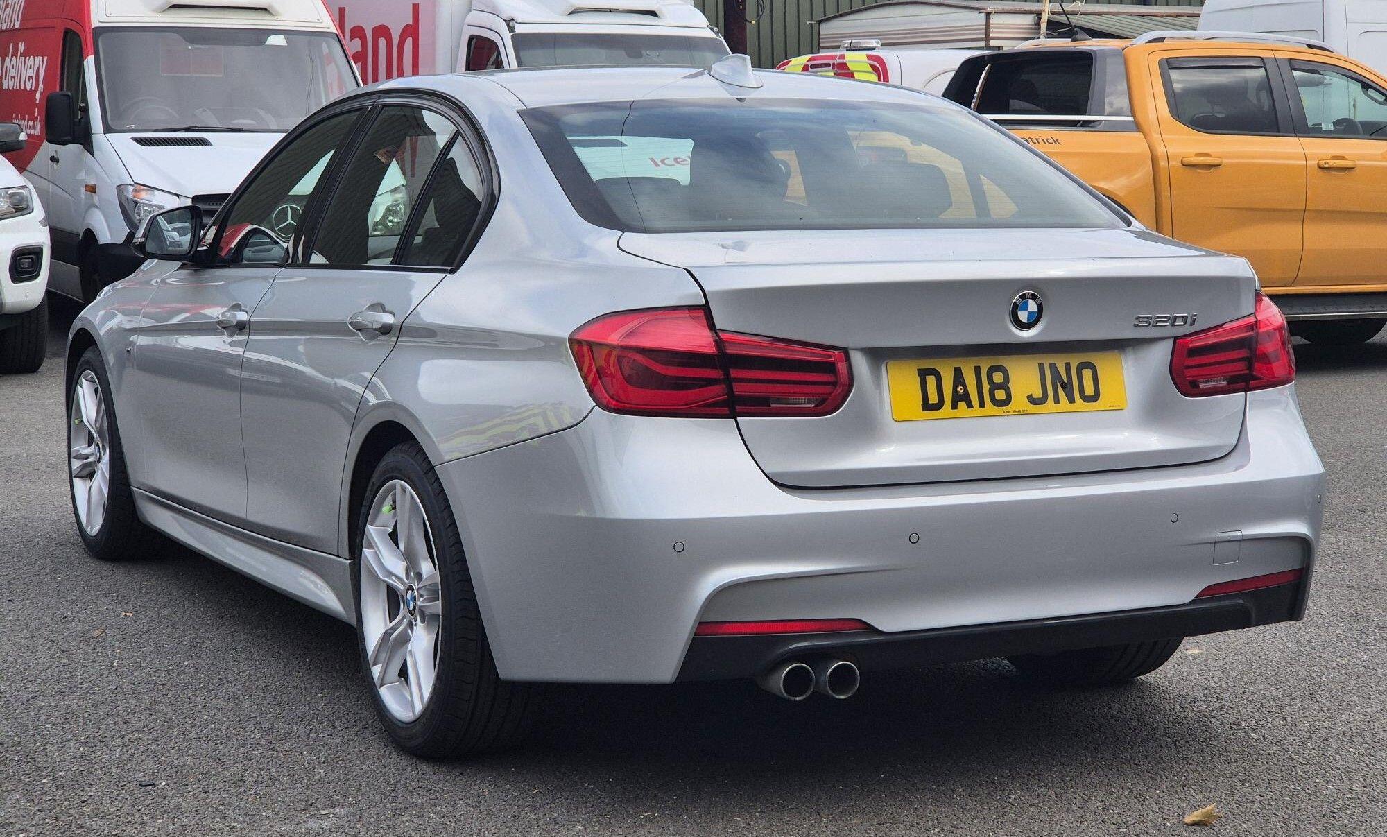 BMW 3 Series - Image 4