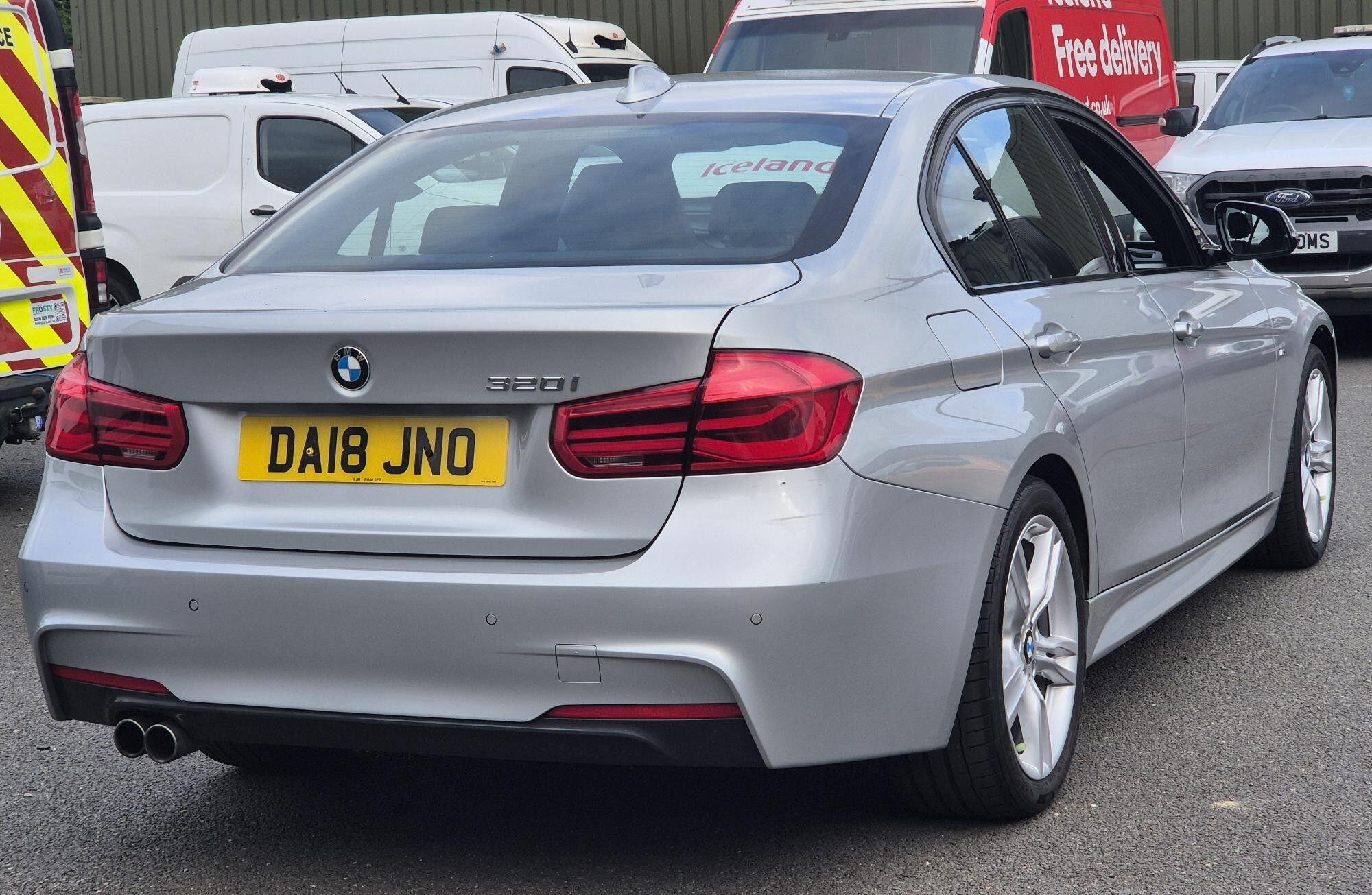 BMW 3 Series - Image 5