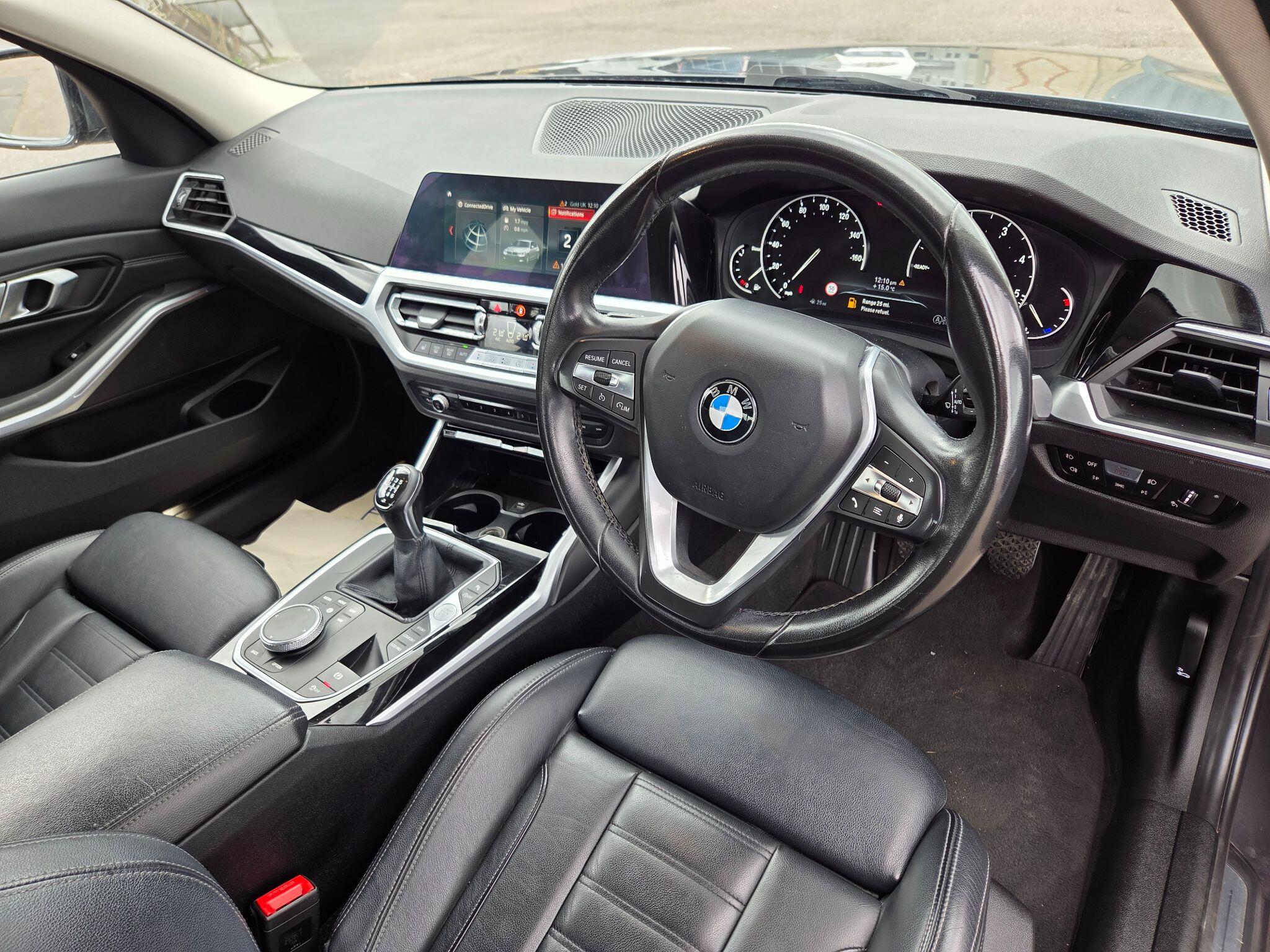 BMW 3 Series - Image 10