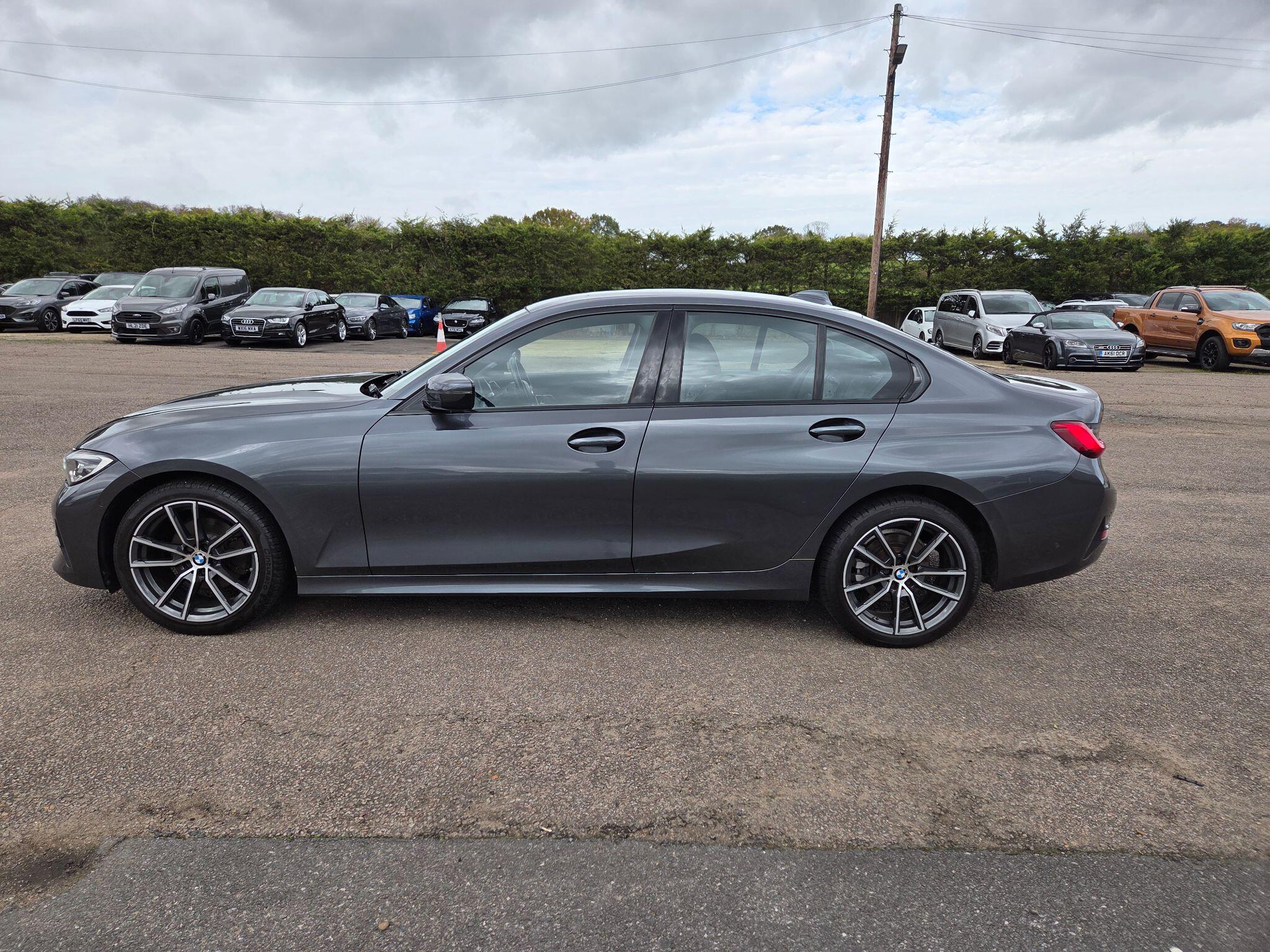 BMW 3 Series - Image 3