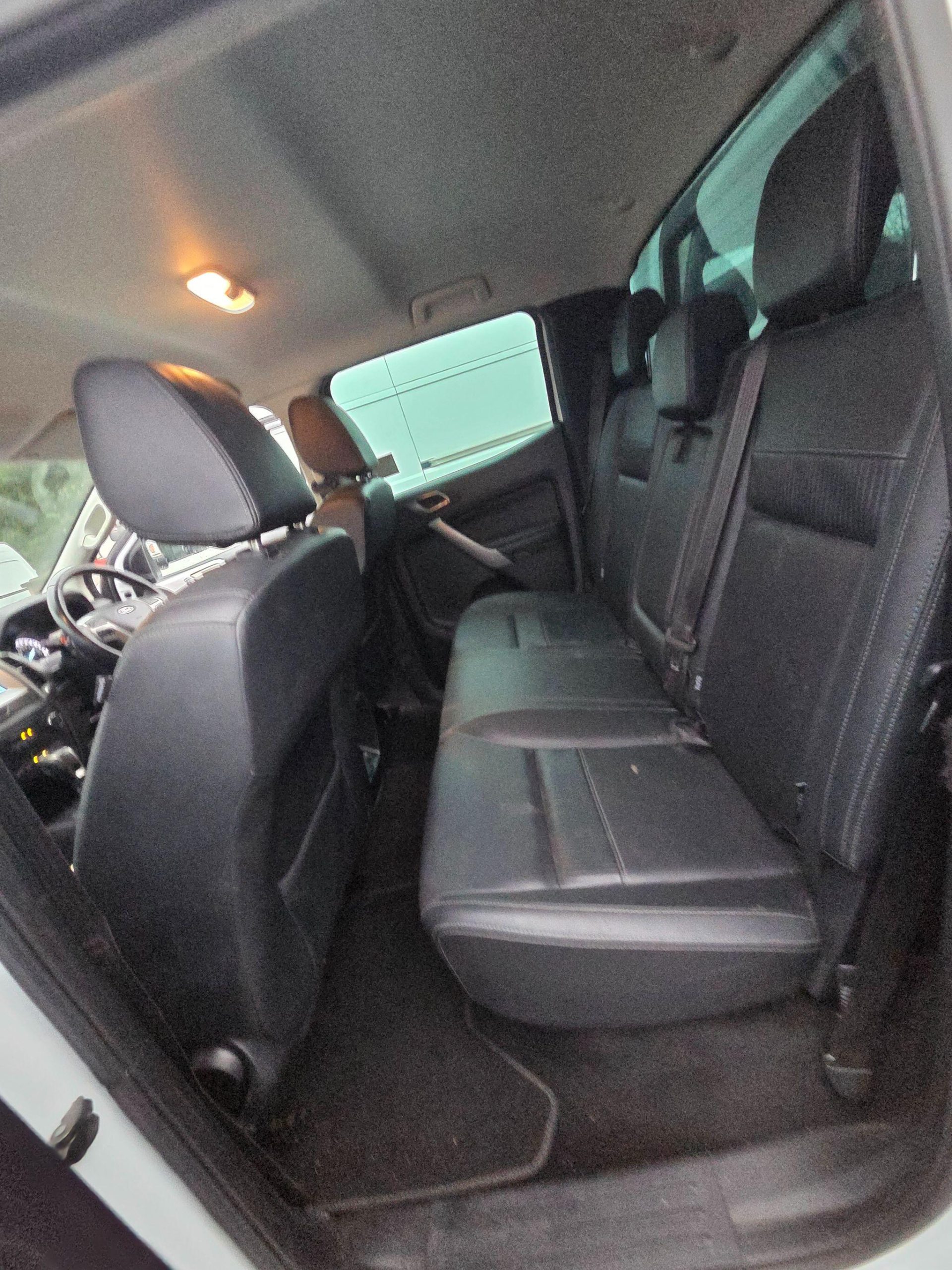 Ford Ranger - Image 9