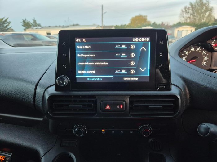 Peugeot Partner - Image 11