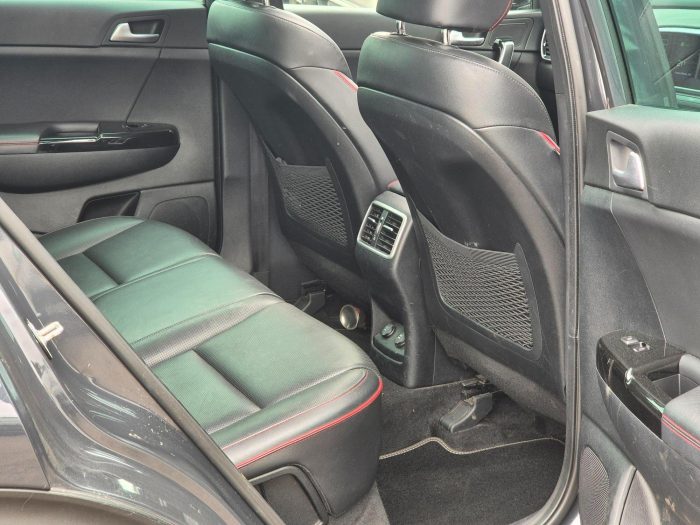 Kia Sportage - Image 17