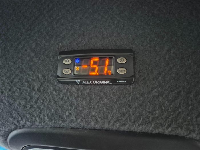 Mercedes-Benz Sprinter - Image 21