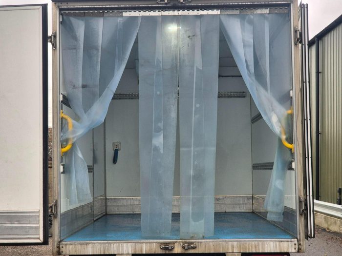 Mercedes-Benz Sprinter - Image 8
