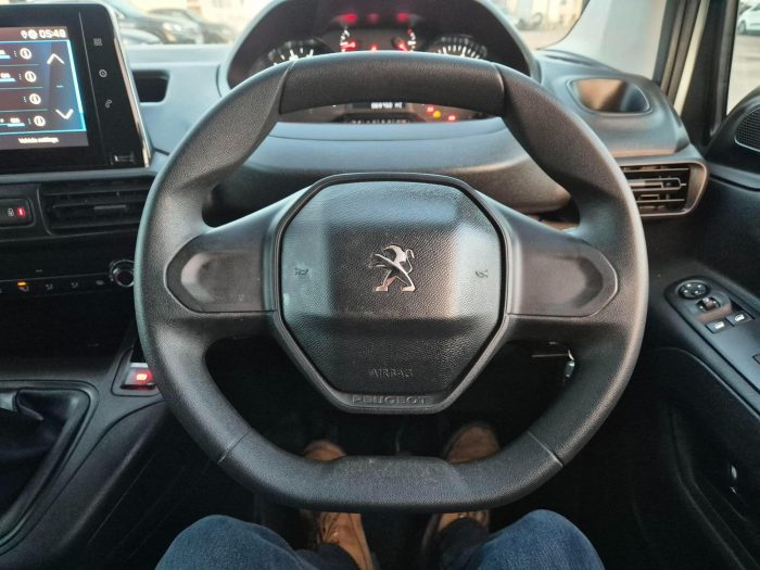 Peugeot Partner - Image 10