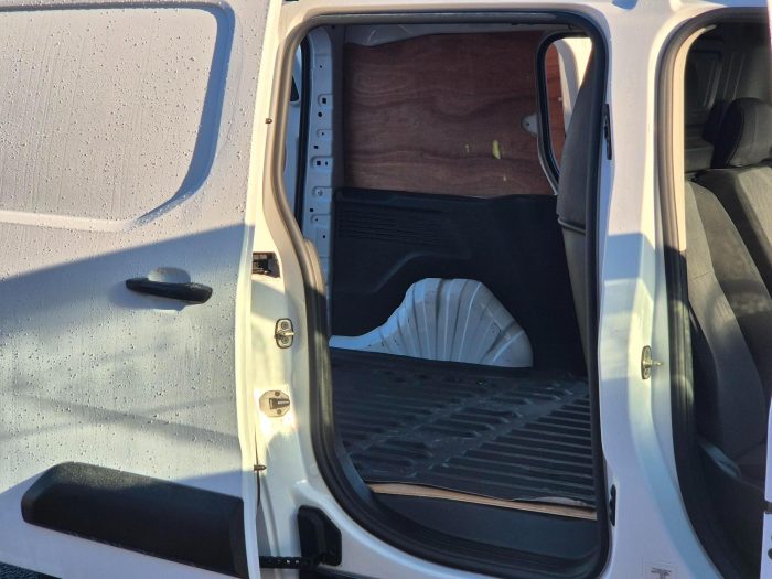 Toyota PROACE CITY - Image 11