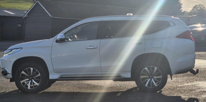 Mitsubishi Shogun Sport - Image 5