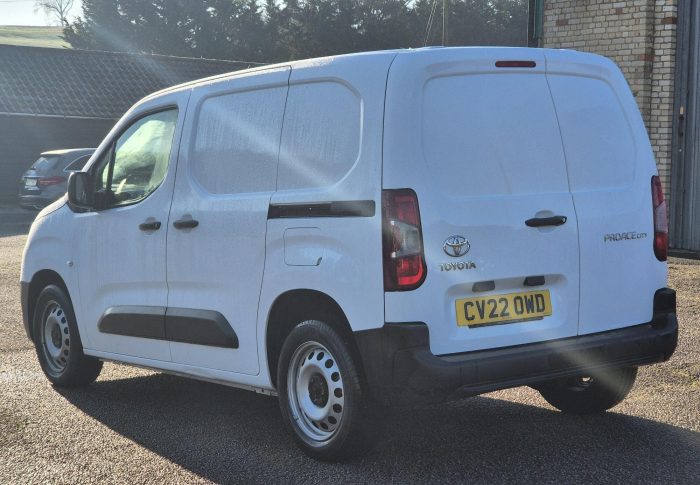 Toyota PROACE CITY - Image 6