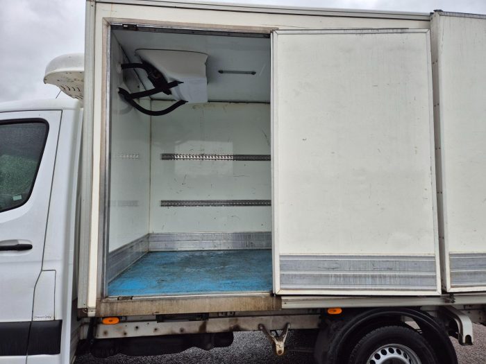 Mercedes-Benz Sprinter - Image 10